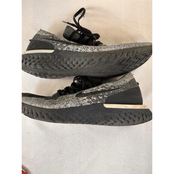 Nike Epic React Flyknit Sneakers ‘Cookies‎ & Cream’ / Mens 9.5 main image 7